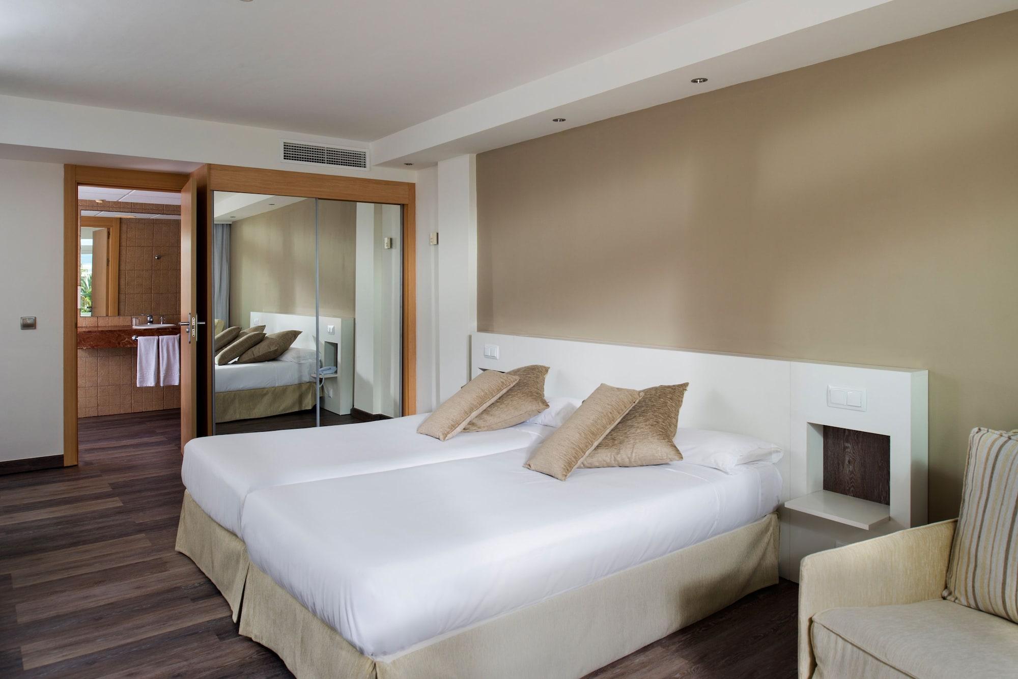 Sol Lanzarote Hotel Puerto del Carmen  Ngoại thất bức ảnh