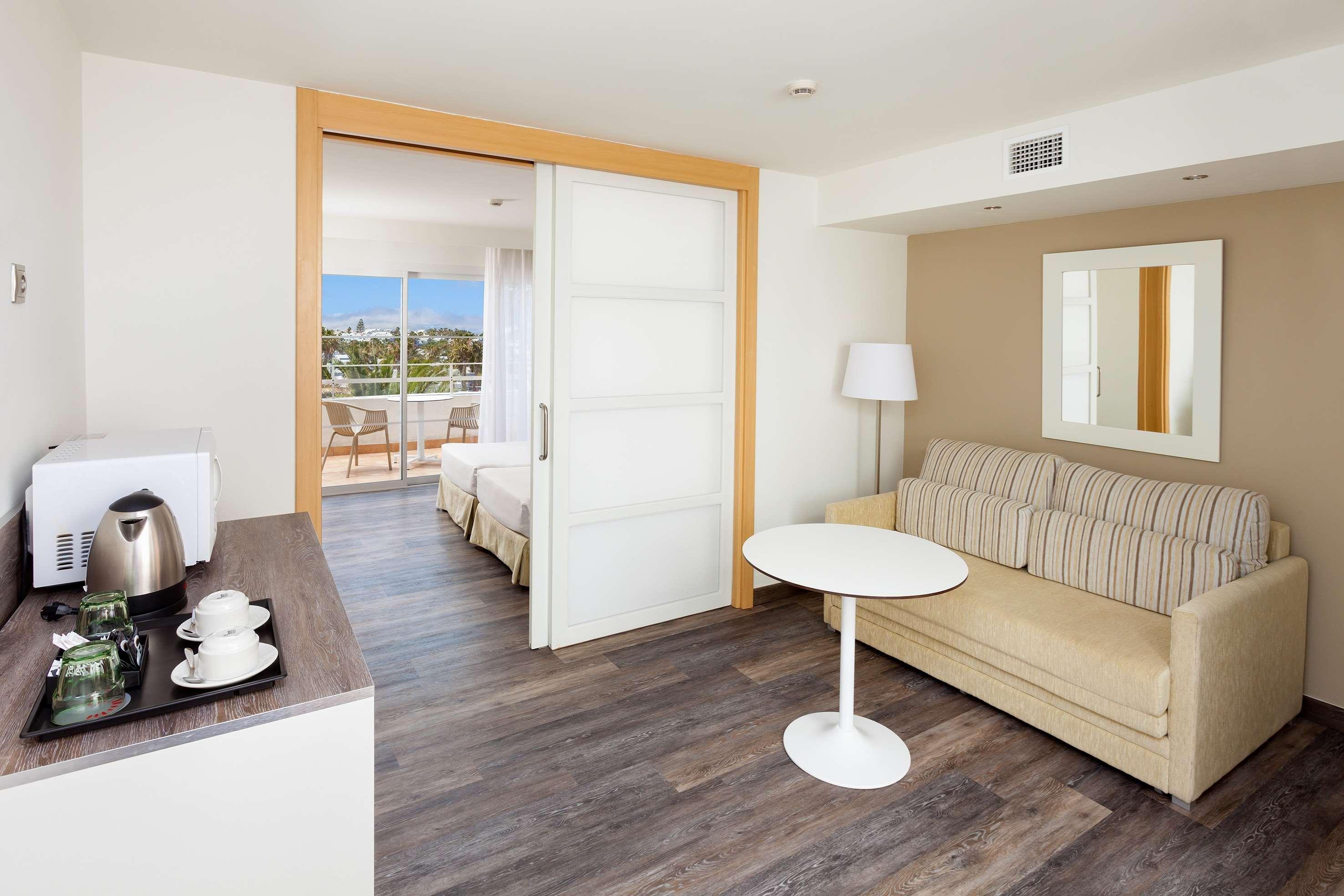 Sol Lanzarote Hotel Puerto del Carmen  Phòng bức ảnh