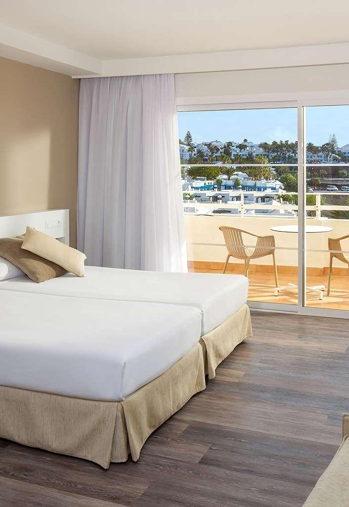 Sol Lanzarote Hotel Puerto del Carmen  Phòng bức ảnh