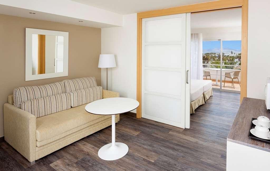 Sol Lanzarote Hotel Puerto del Carmen  Phòng bức ảnh