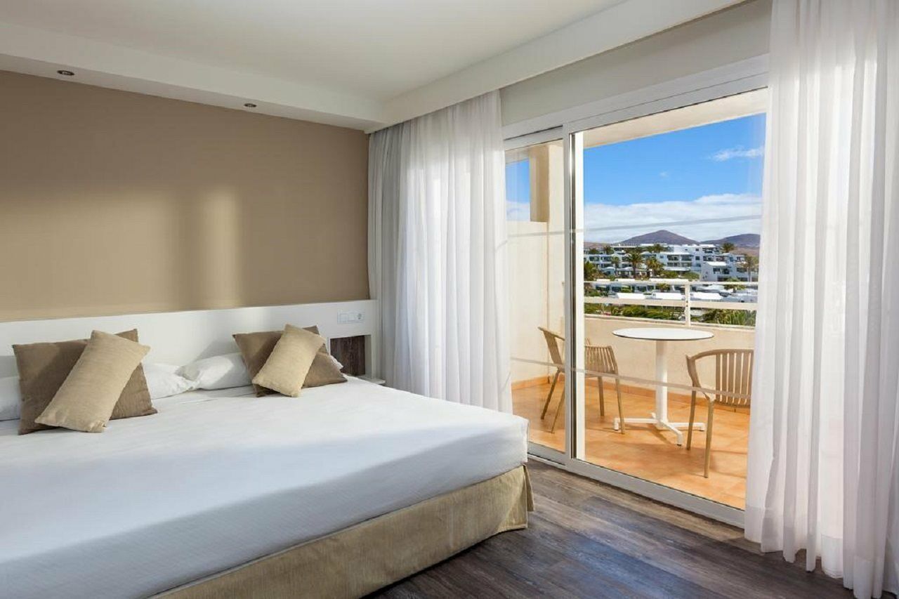 Sol Lanzarote Hotel Puerto del Carmen  Ngoại thất bức ảnh